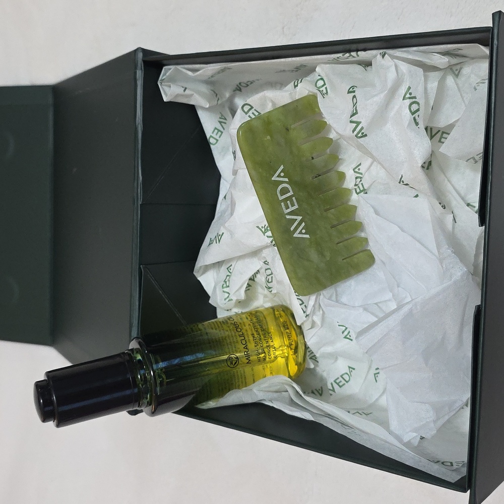 Aveda Miraculous Oil Guasha Comb Gift Set New In Box